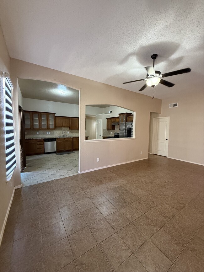 Photo - 14345 Desert Sage Dr