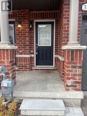 Photo - 33 Brixham Ln