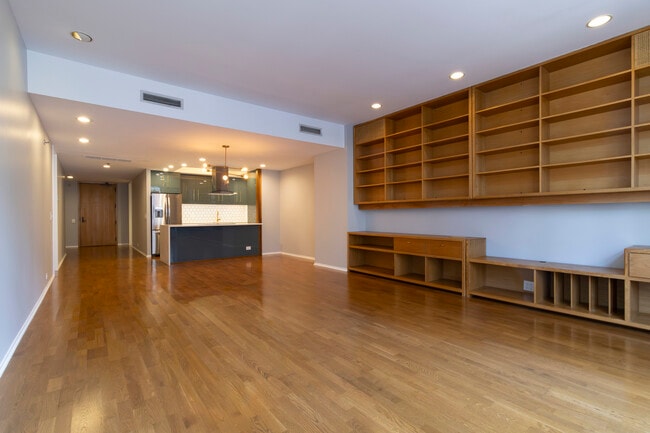 Photo - 680 N Lake Shore Dr Unit 1109