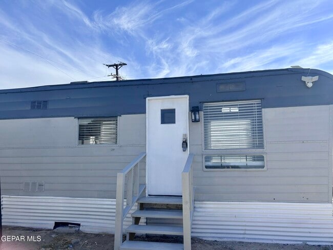Photo - 8335 Roseway Dr