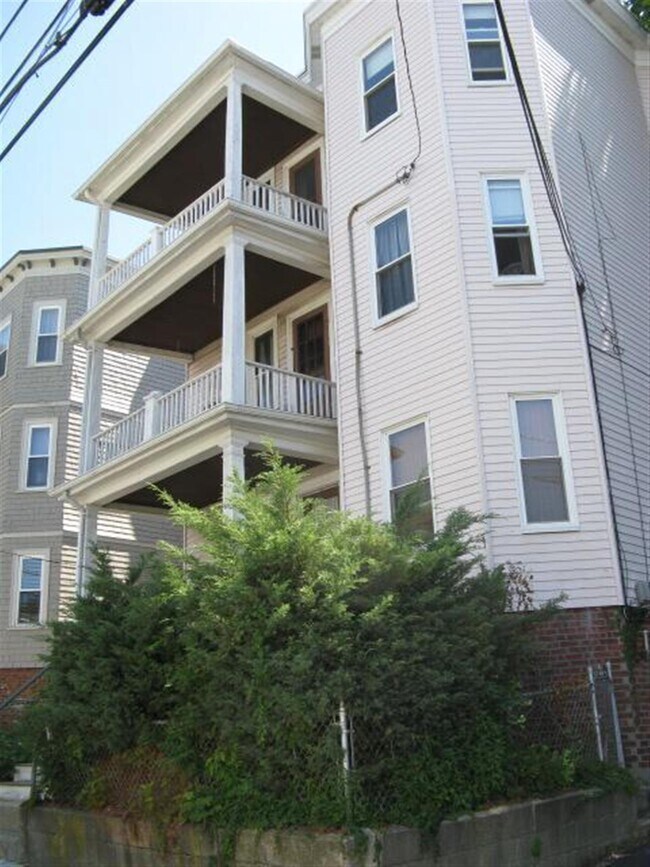 Photo - 7 Belknap St Apartments Unit #3