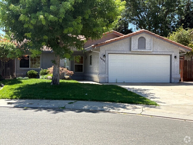 Building Photo - 3627 Avocet Ct Rental