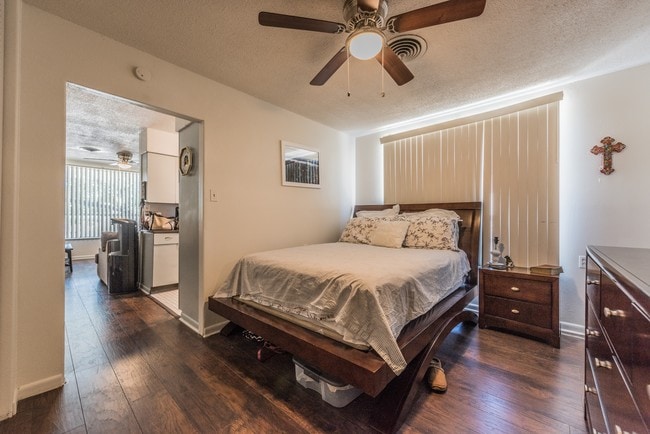 Photo - 1635 W Mulberry Ave