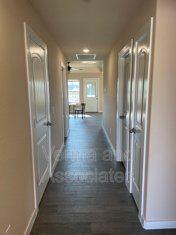 Photo - 463 Barbet Dr Unit 461