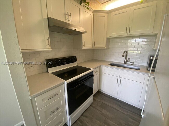 Photo - 22 SE 3rd St Unit 24