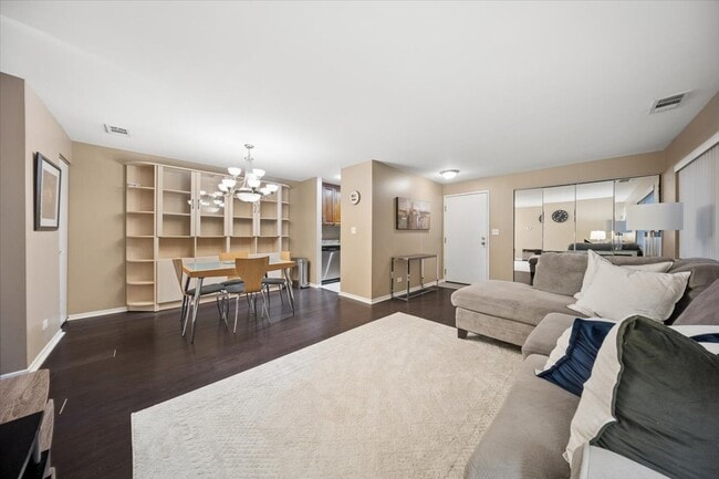 Photo - 550 Vine Ave Unit 104