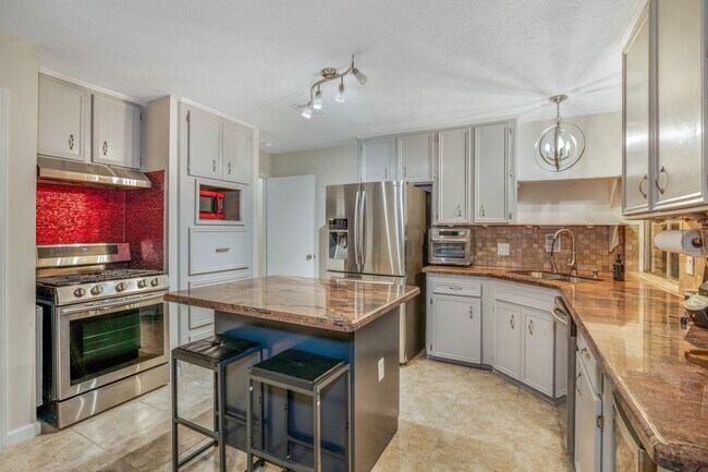 Photo - 2539 Jester Ln