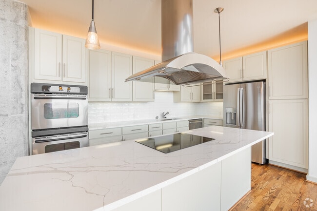 2BR, 2.5BA - 3,738SF - Kitchen