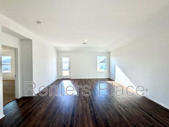 Photo - 1107 W Lawton Rd