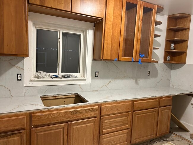 Photo - 232 W Howard St
