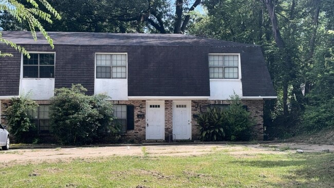 Building Photo - 929 Poplar Blvd Rental