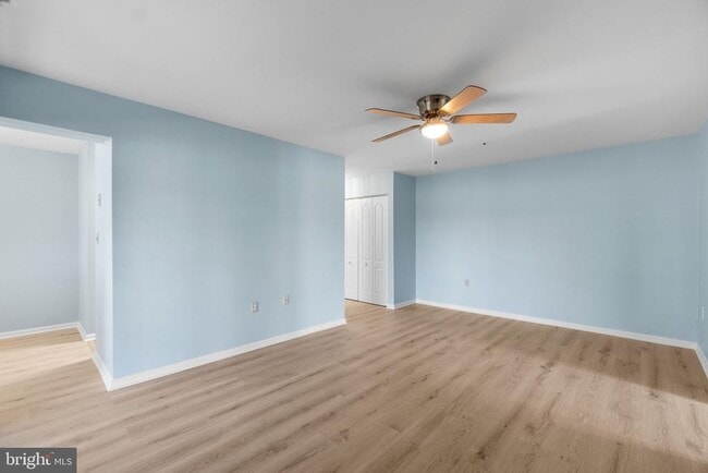 Photo - 8378 Montgomery Run Rd Unidad D