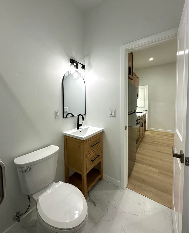 Photo - 3879 Ecochee Ave