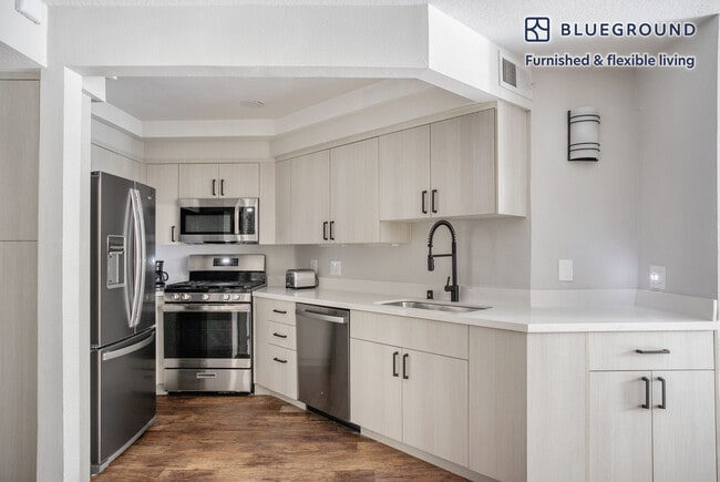 Photo - 7660 Beverly Blvd Unit SI FL1-ID1099