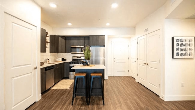 Onyx Apartments