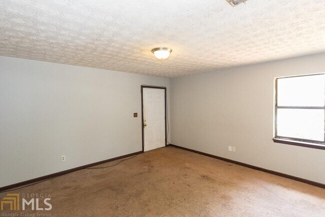 Photo - 214 Tanglewood Ln Unit B