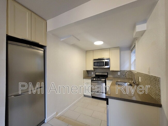 Photo - 1716 Capitol Ave Unit 2