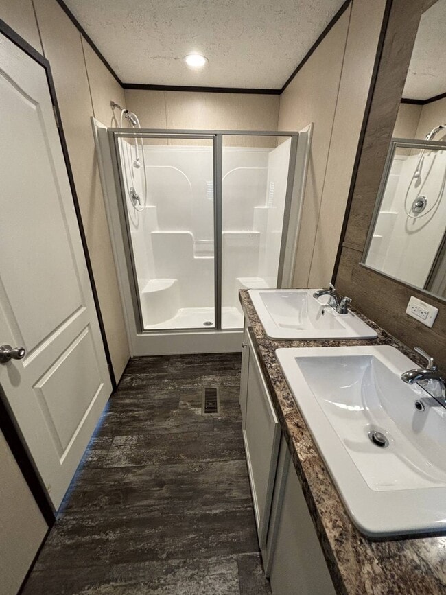 Photo - 1325 Wilson Rd