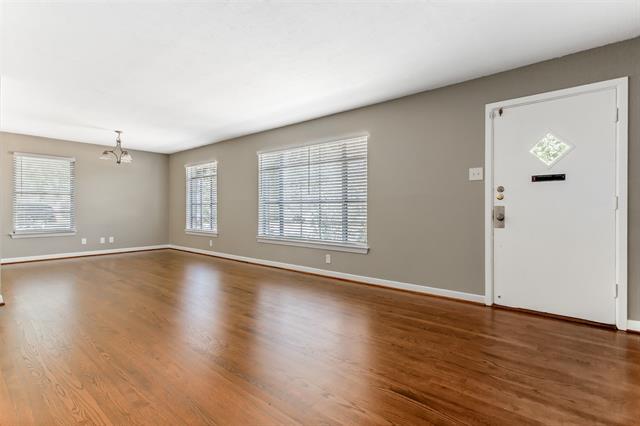 Photo - 511 Classen Dr