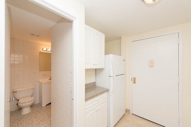 Photo - Lakewood Apartments