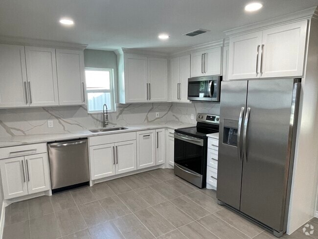 Building Photo - 2832 Cherrywood Ave Rental