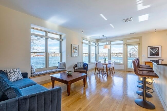 Photo - 104 Spy Pond Pky