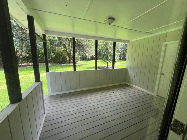 Photo - 760 Highway 30 Unidad A