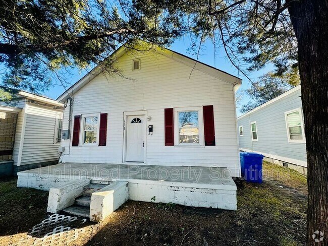Building Photo - 1203 S 8th St Rental