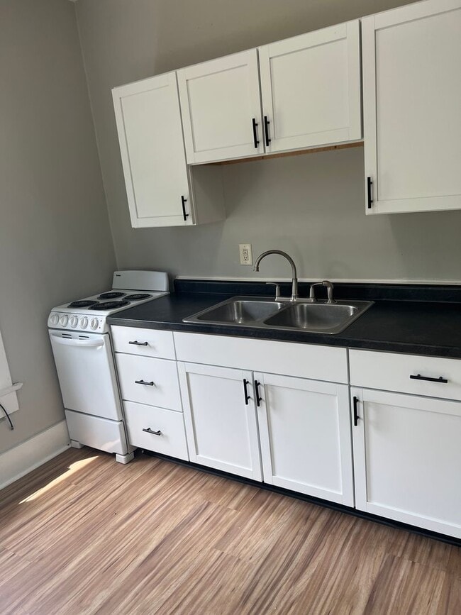 1454 S 7th St Unit B