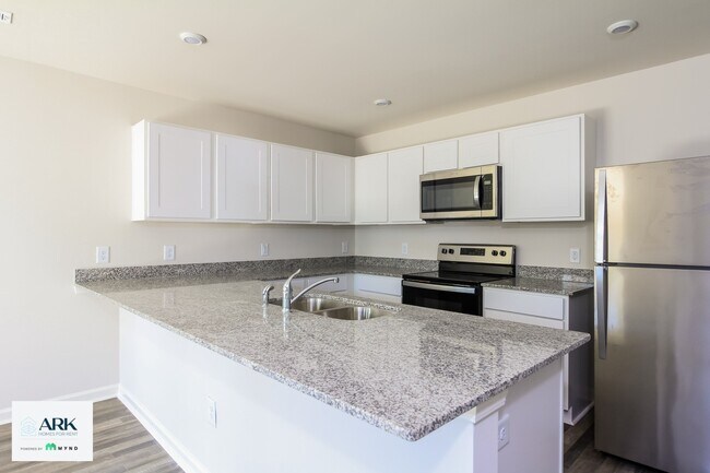 Photo - 2183 Bayside St SW