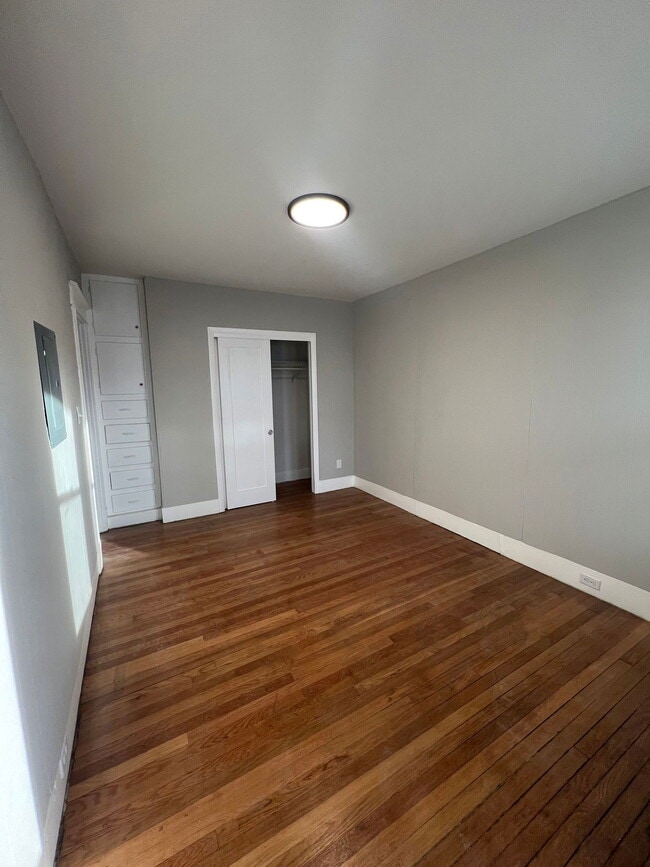 Photo - 54 Brook St Unit 1