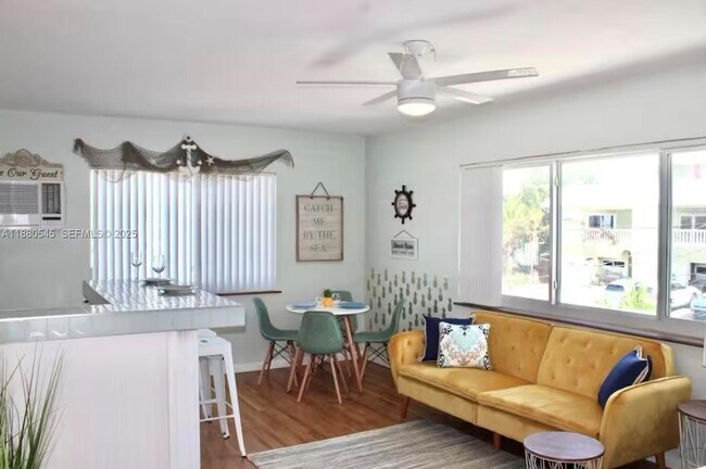 316 Walnut St Unit 2