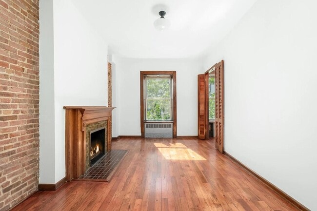 Photo - 145 W 80th St