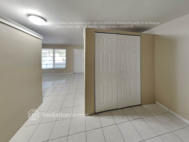 Photo - 1731 N 56th Ave