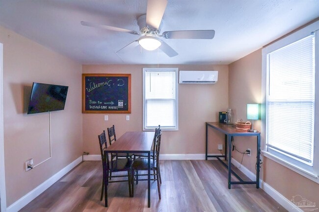 Photo - 1003 Concordia Blvd