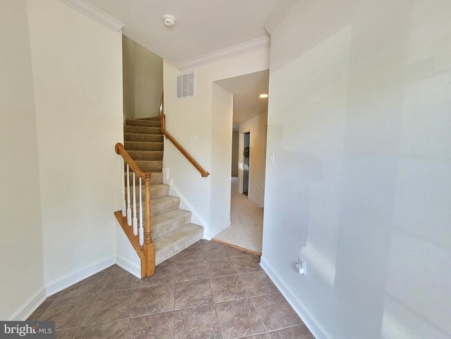 Building Photo - 4066 Finsbury Lane