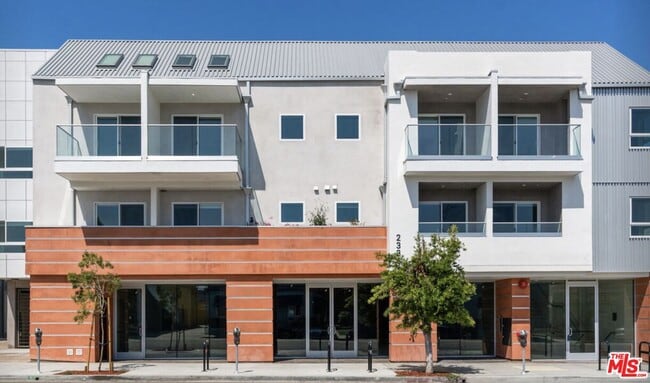 Photo - 2336 Westwood Blvd Unidad 205