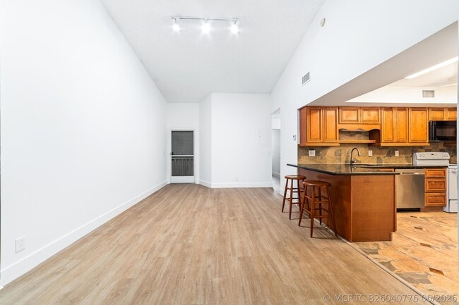 3151 Leewood Terrace Unit L228