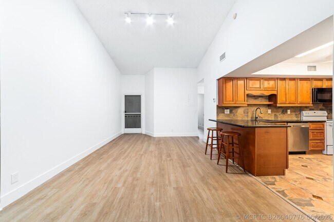 Photo - 3151 Leewood Terrace Unit L228