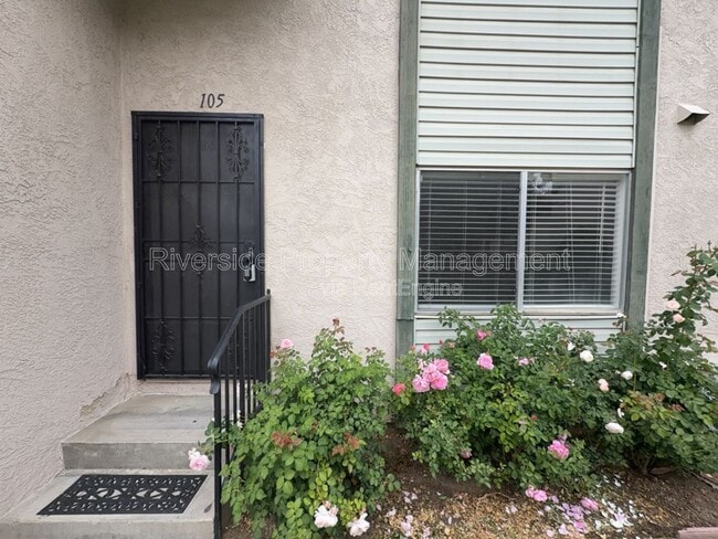 Photo - 2255 Cahuilla St