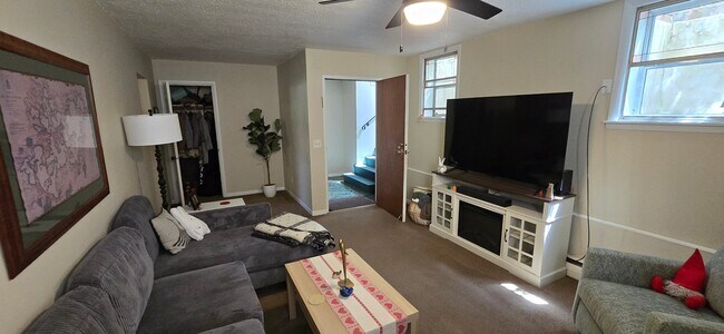 Photo - 317 2nd St Unit 7