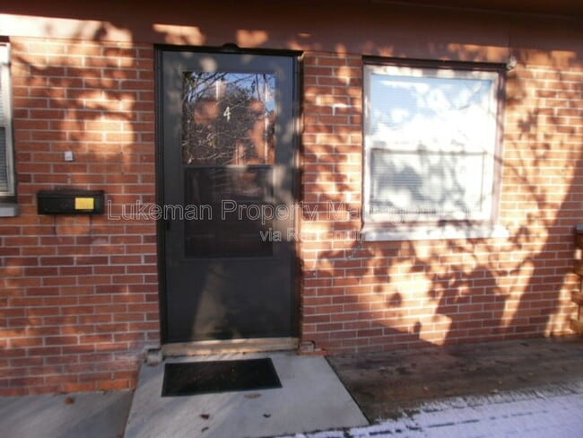 Photo - 1536 Henson Ave Unit 4