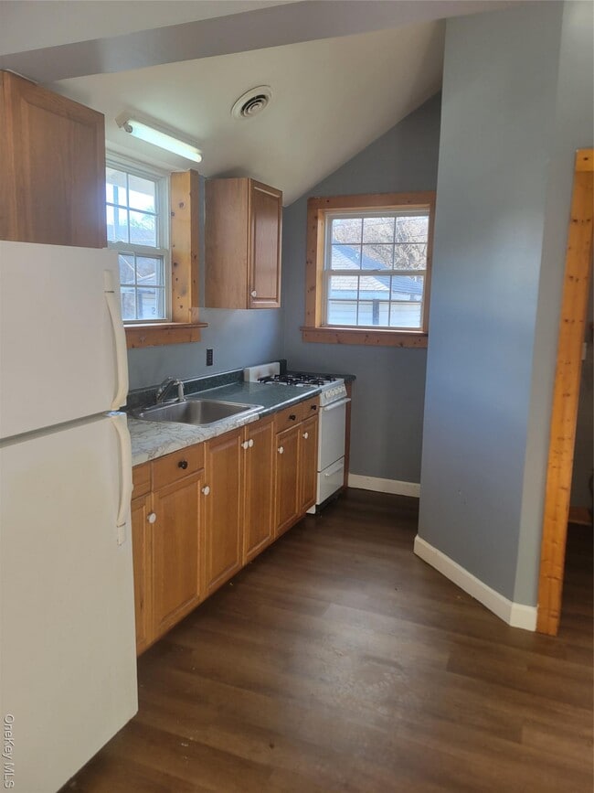 Photo - 181 Ulster Ave Unit 1