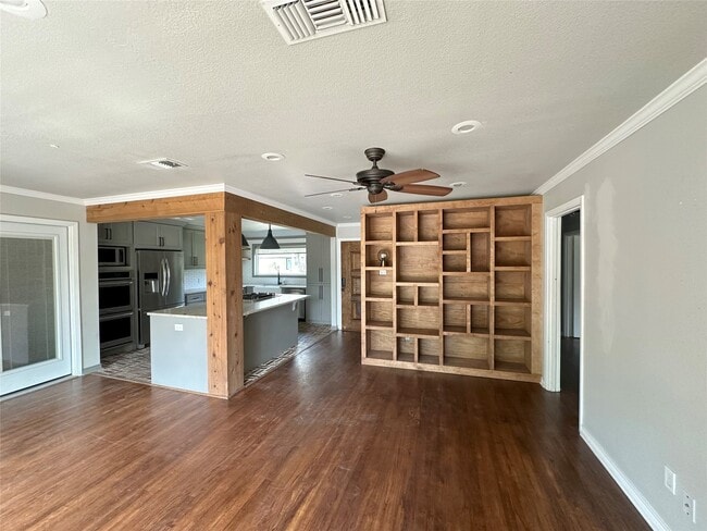 Photo - 4709 Lido Ln