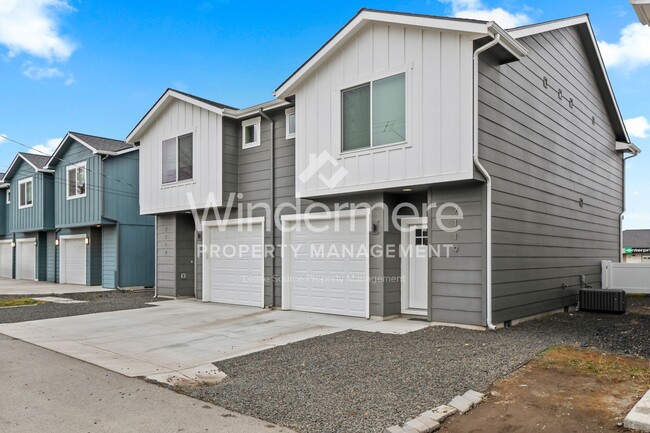 Photo - 7117 E Pacific Way Townhome