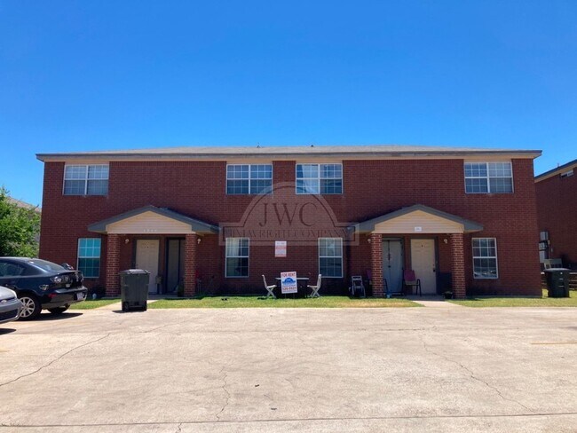 2814 Cantabrian Dr Unit 2814 Cantabrian Unit A