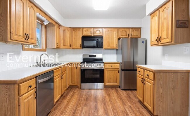 1116 Juniper Ct