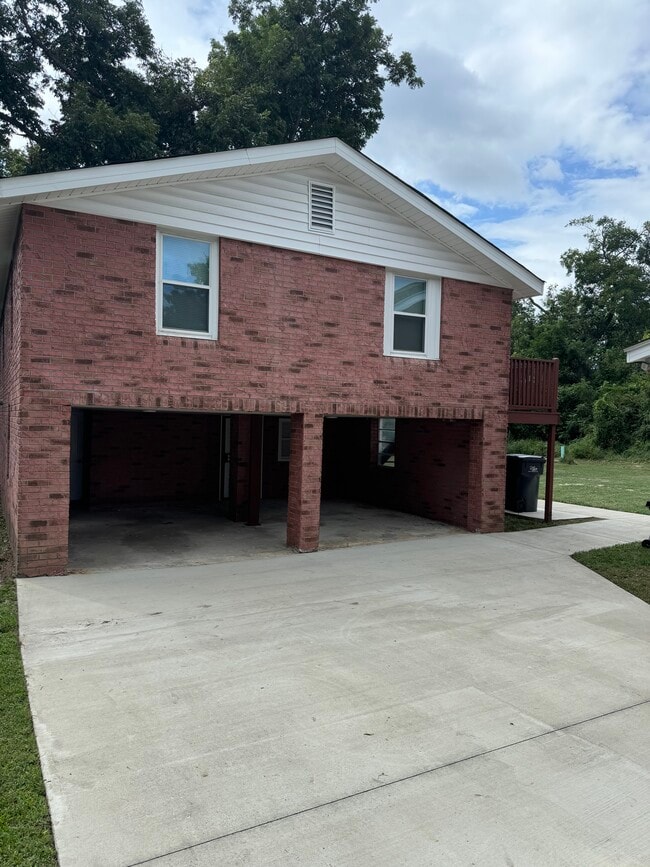 PRICE REDUCED - 1130-12 10th Ave Unit 1130