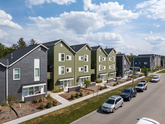 Gatehouse Rows Apartments