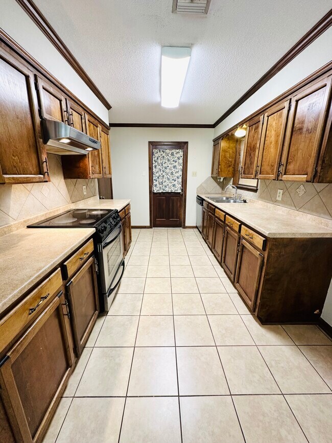 Photo - 102 Cindy Dr